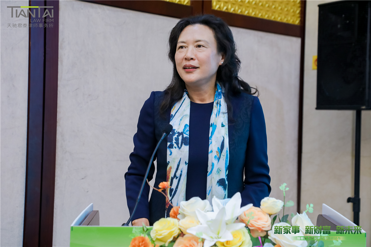 王丽萍2.jpg 王丽萍2.jpg