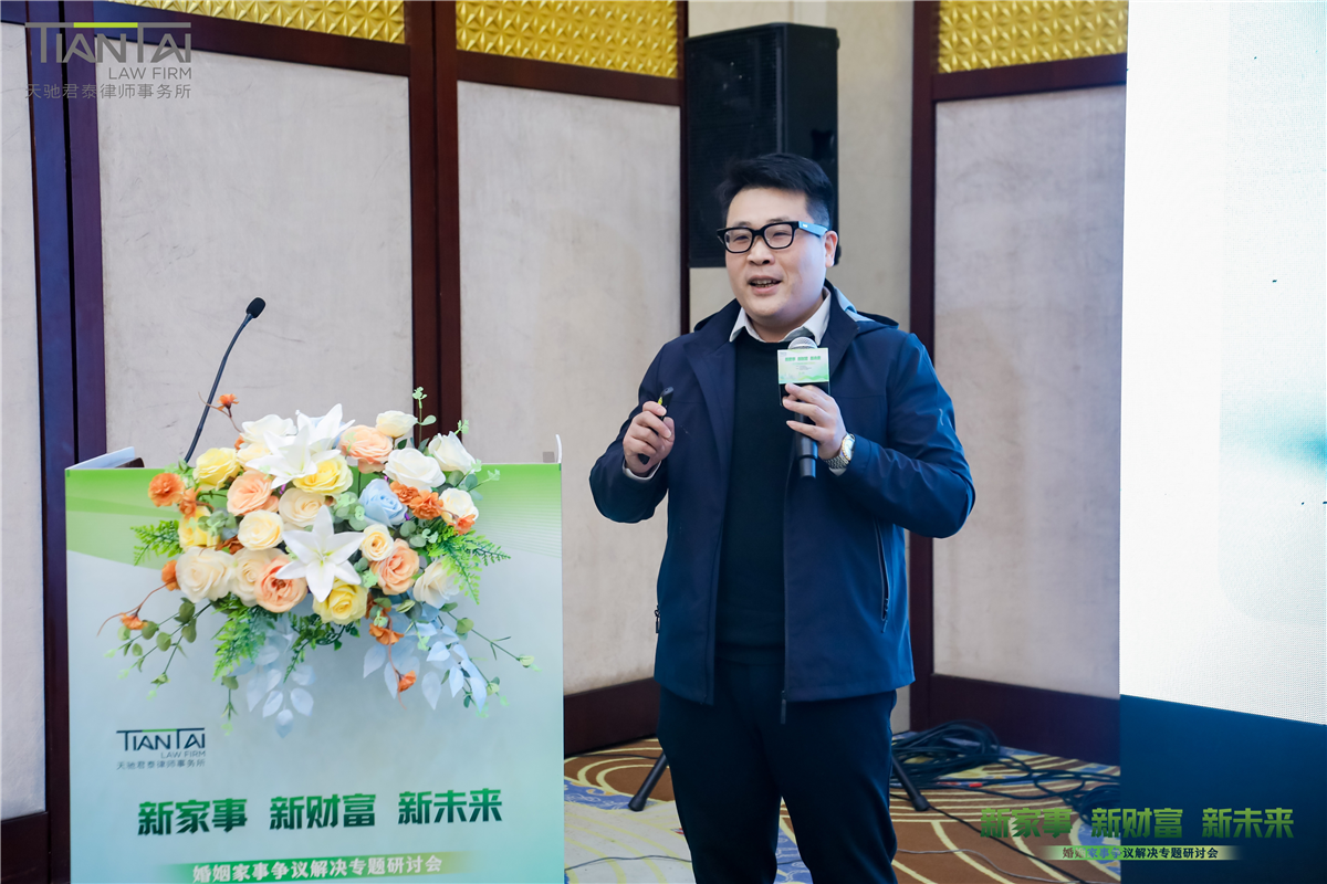 刘阳.jpg 刘阳.jpg